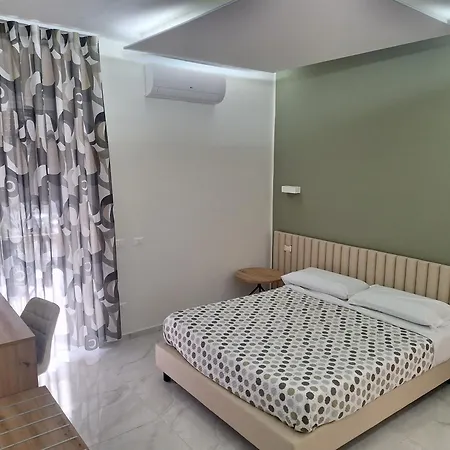 La Violetta 3* Неаполь