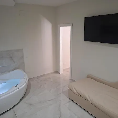 La Violetta Неаполь